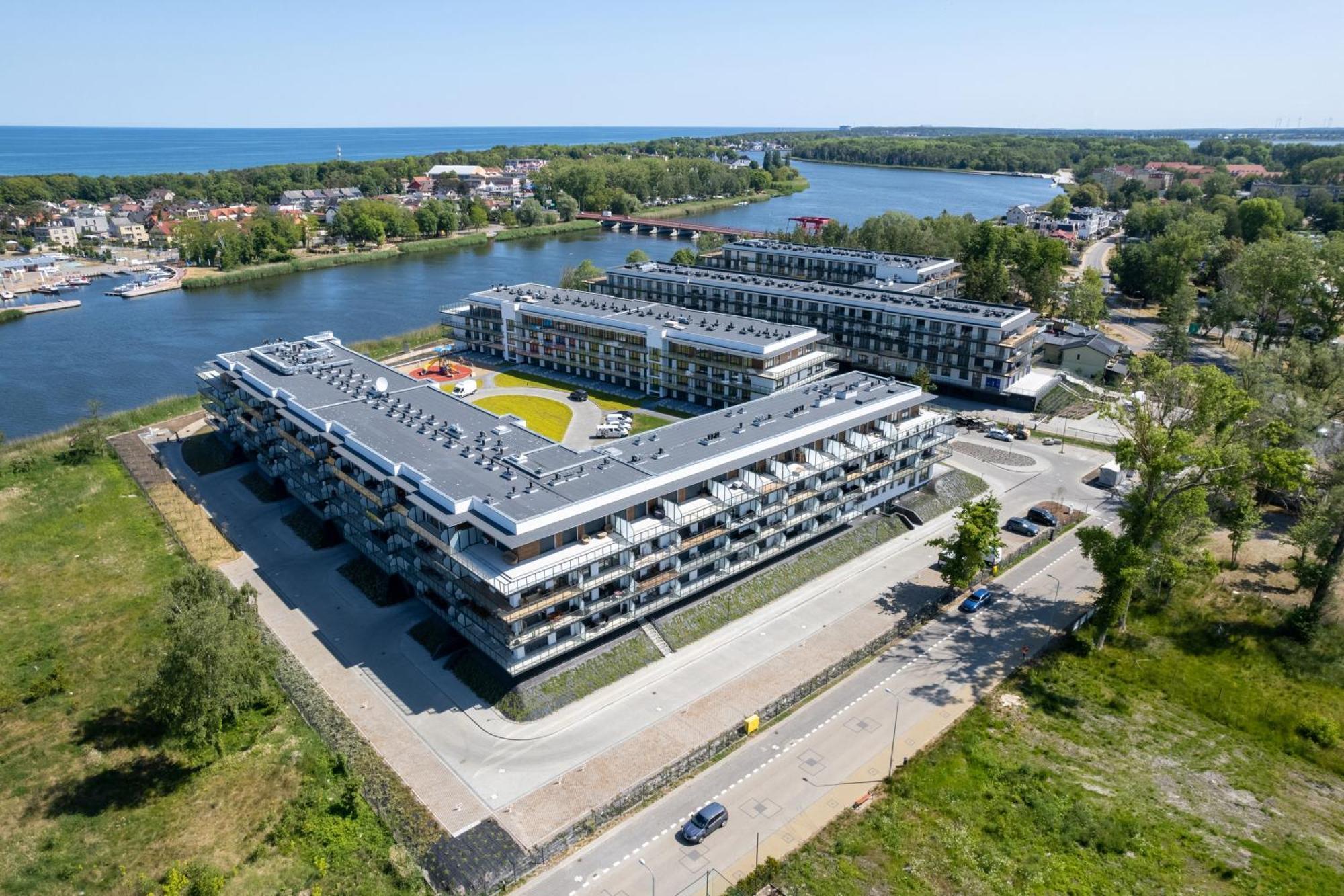 Wellness & Spa Resort Dziwnow Riverfront Apartments With Parking By Noclegi Renters Экстерьер фото