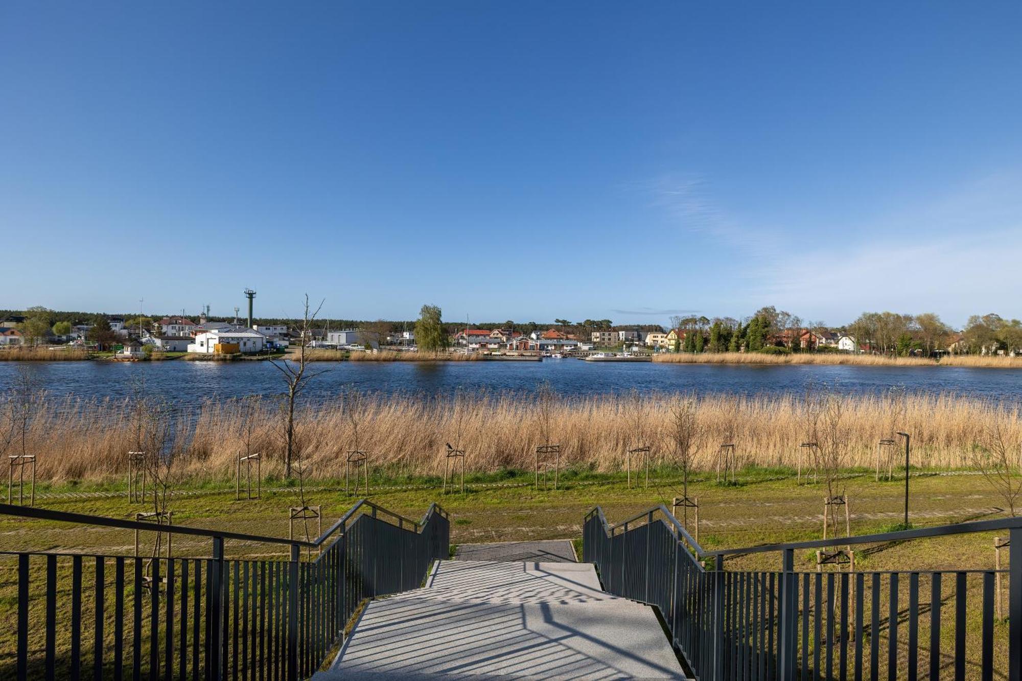 Wellness & Spa Resort Dziwnow Riverfront Apartments With Parking By Noclegi Renters Экстерьер фото
