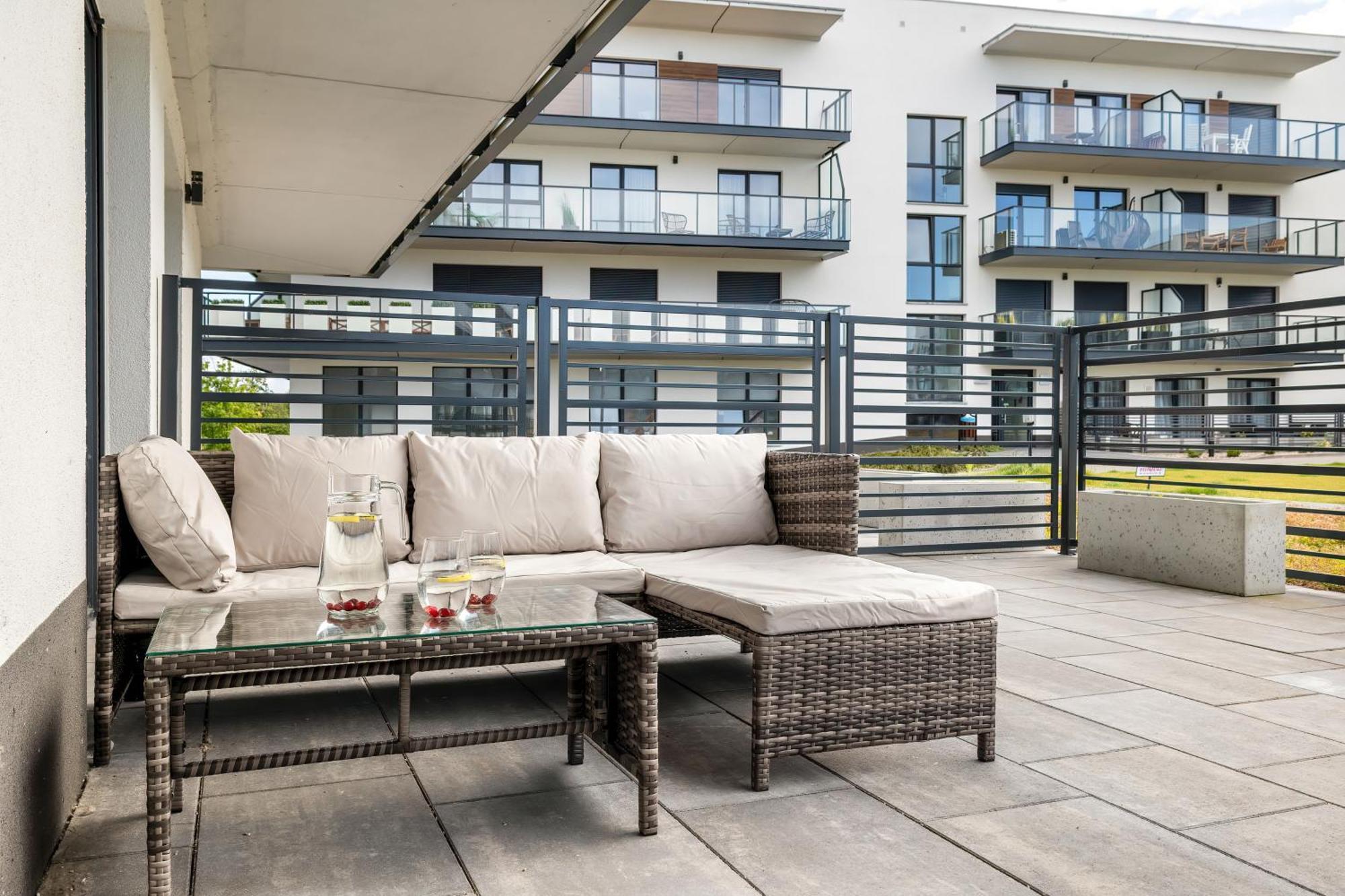 Wellness & Spa Resort Dziwnow Riverfront Apartments With Parking By Noclegi Renters Экстерьер фото