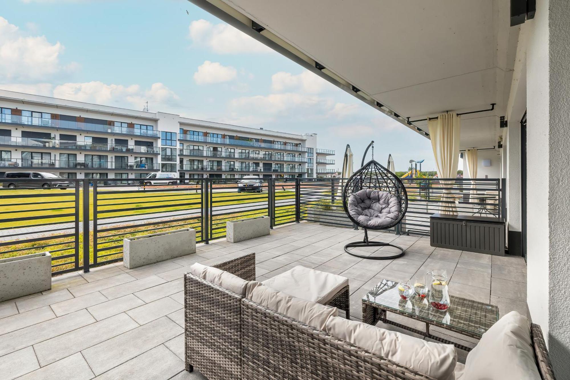 Wellness & Spa Resort Dziwnow Riverfront Apartments With Parking By Noclegi Renters Экстерьер фото